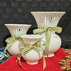 Two's Company White Vases with Green Ribbon